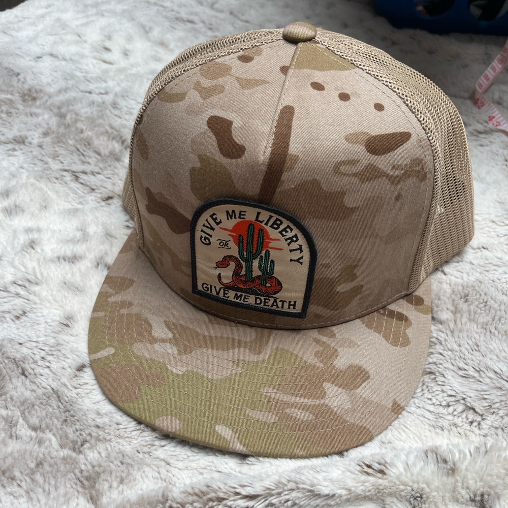 Chaads camo hat